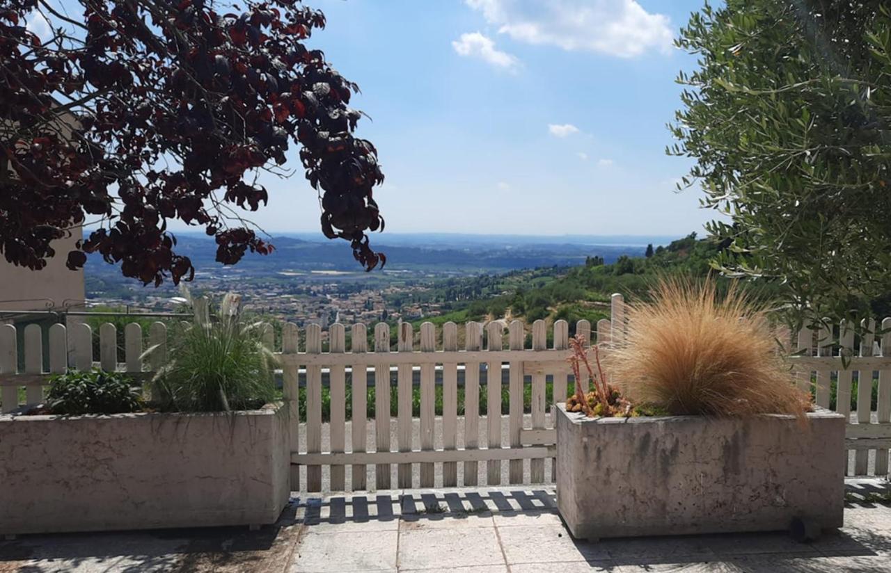 Panoramico10 Apartment With A View In Valpolicella SantʼAmbrogio di Valpolicella Exterior foto